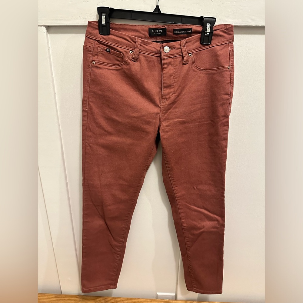 Curve Women's Rust Pants